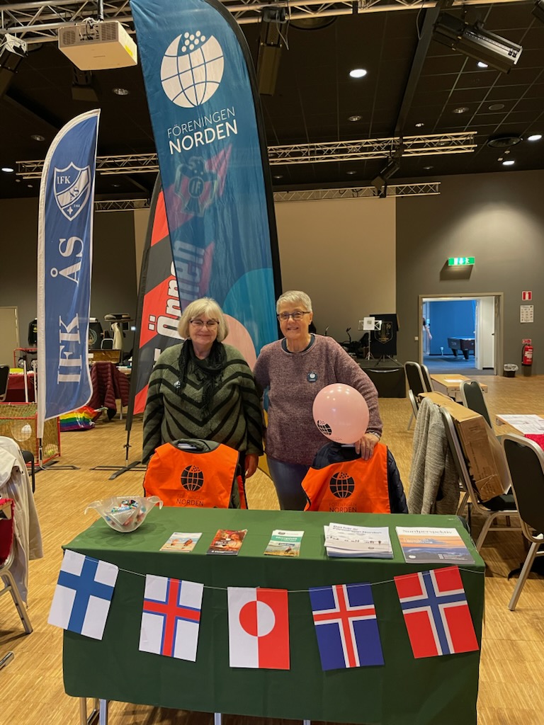 Denna bild har ett alt-attribut som är tomt. Dess filnamn är Marianne-och-Bjorg-i-Charlottenberg-4.jpg